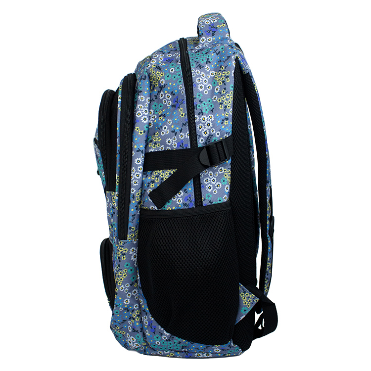Mochila Nicks Club Floreada Celeste
