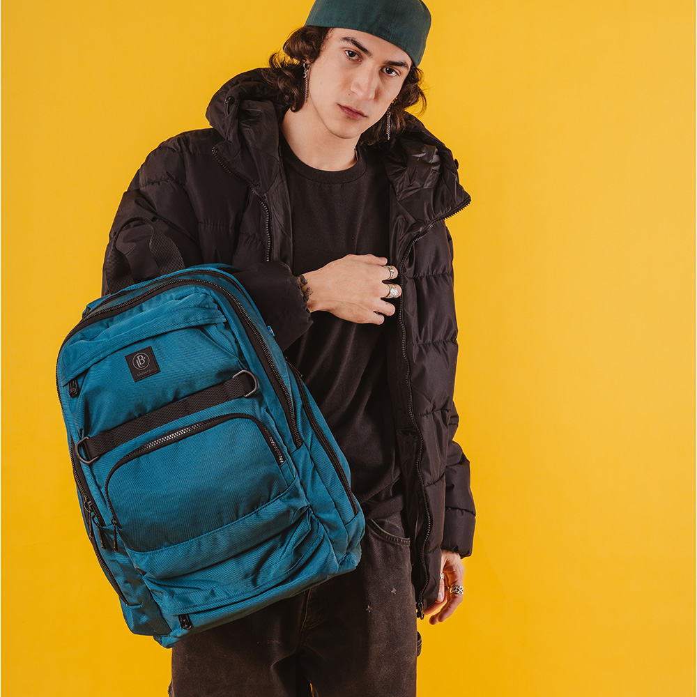 Mochila LB Universe Turquesa Titan 17