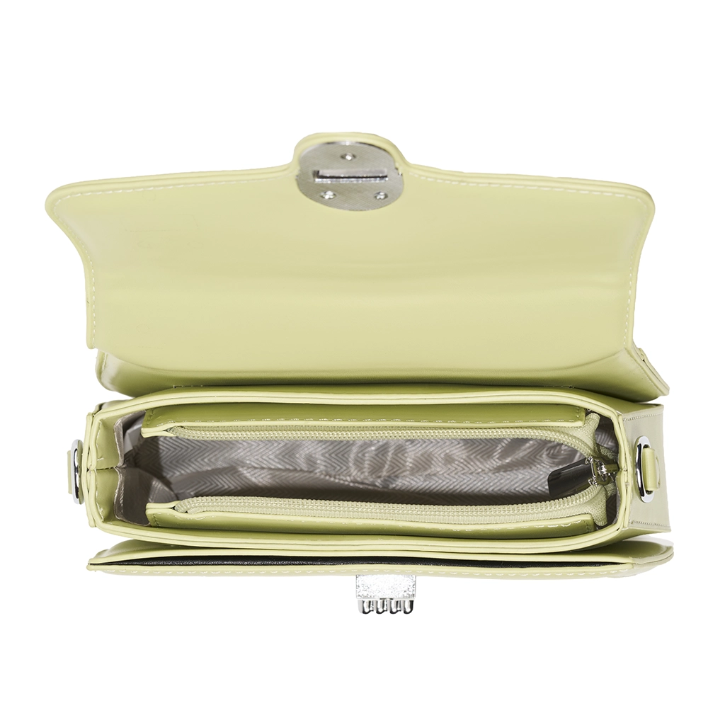 Bolso Tipo Bandolero Madelin Secret Verde