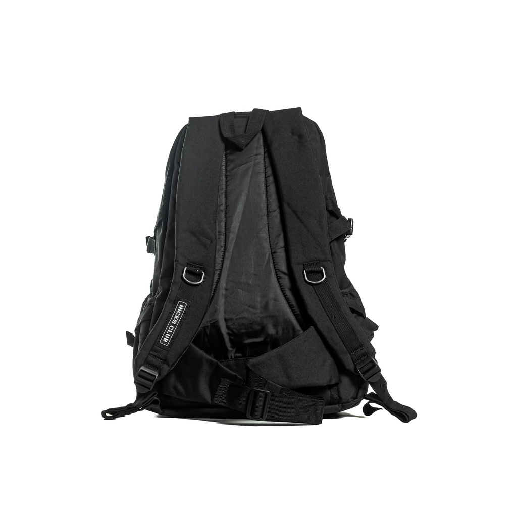 MOCHILA DE ESPALDA NEGRA 