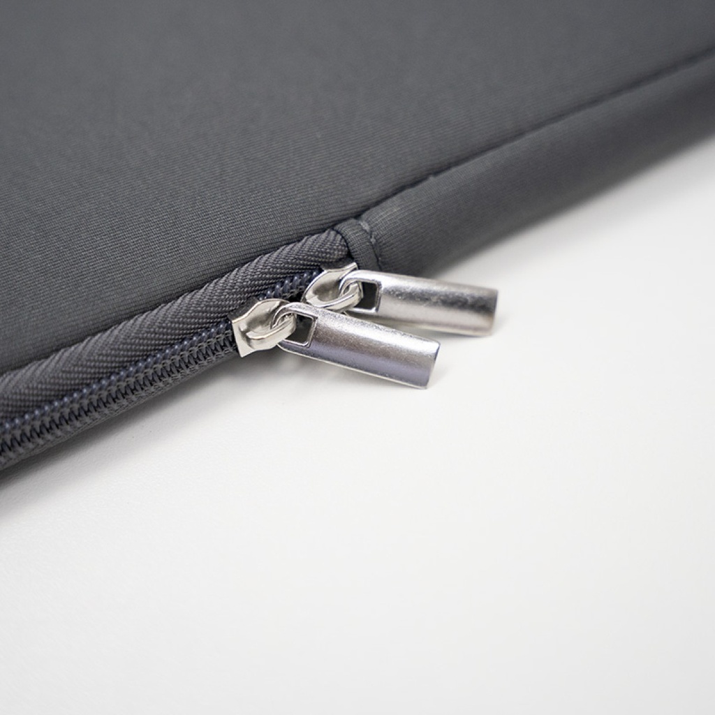 FUNDA PARA LAPTOP 15" GRIS